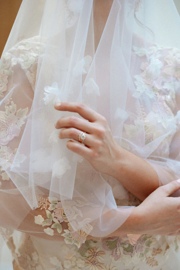 A Vibrant Wedding Shoot at the Art Gallery of Ontario