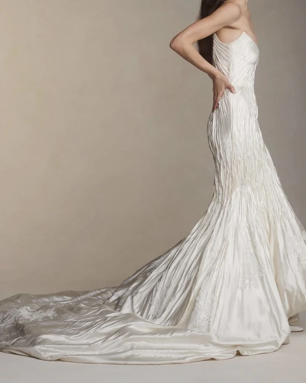 Best Wedding Dresses for Fuller Bust