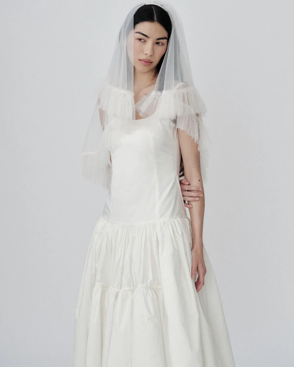 15 of Our Favorite Veil Brands