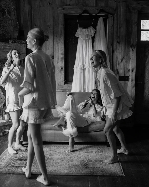 50 Best Wedding Morning Songs to Hype You Up — photo 2