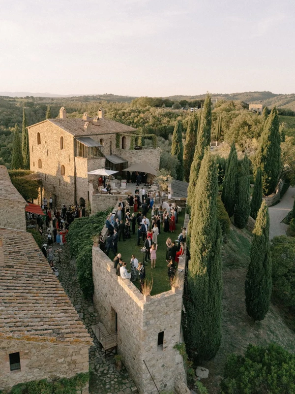 <a href="https://www.instagram.com/castello_di_vicarello">Castello di Vicarello</a>, Photography: <a href="https://www.instagram.com/rosita_lipari_wedding/">Rosita Lipari</a>