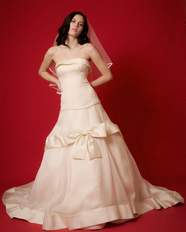 13 Vintage Bridal Boutiques in the US