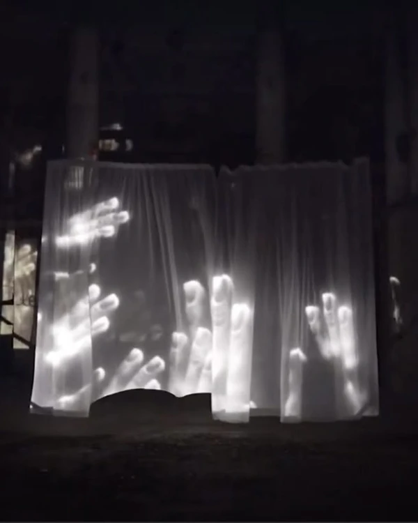 Trend: Classic Film Projections