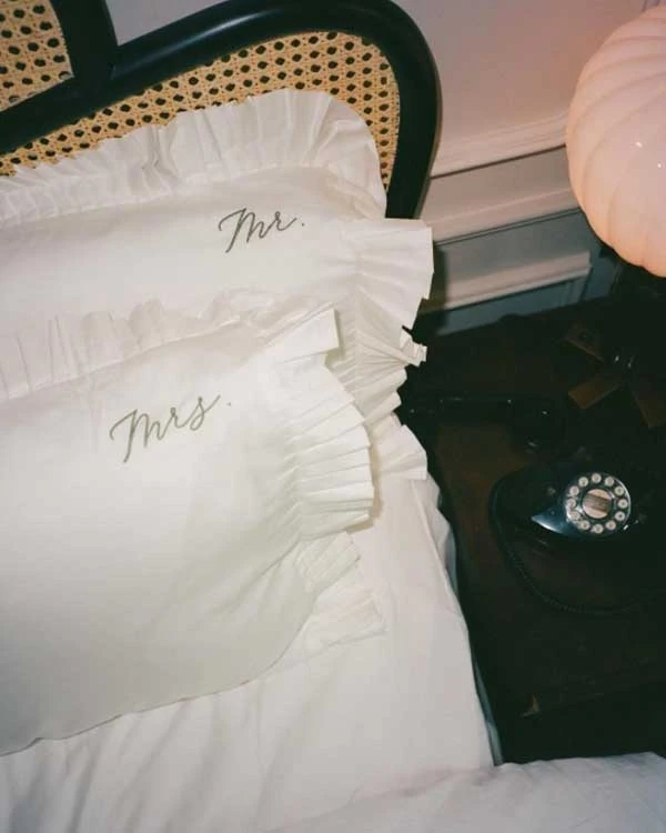 16 Online Boutiques for Unique Gifts & Favors