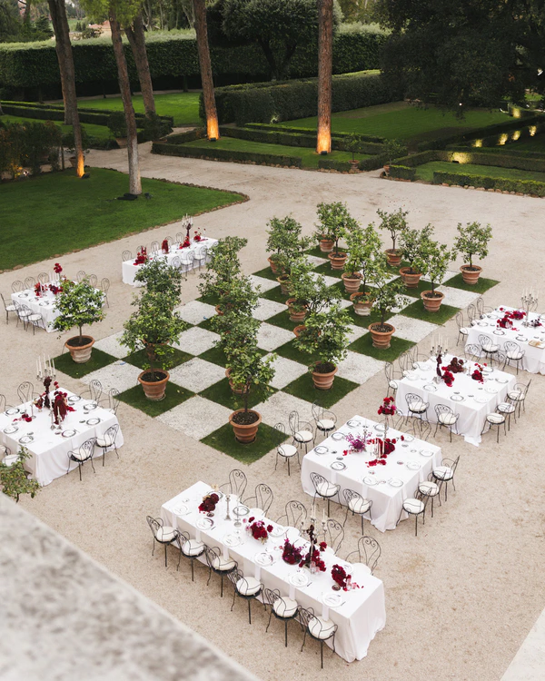An Elegant & Dreamy Italian Wedding in a Baroque Roman Villa