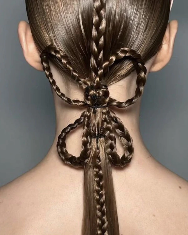 30 Chic Hairstyles for Brides with Long Hair