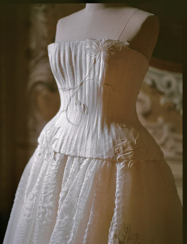 Brittany Netta’s Cinematic Lake Como Wedding Featuring a Bespoke Danielle Frankel Gown