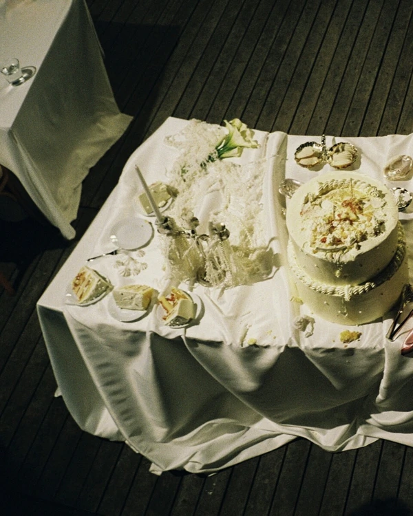 10 Must-Have Wedding Reception Photos, According to Top Photographers