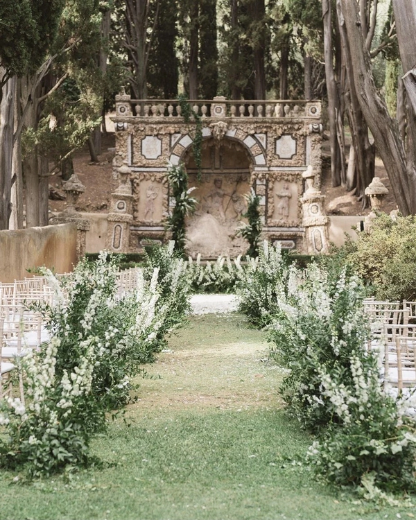 30 Invaluable Pieces of Advice for Brides—From Brides
