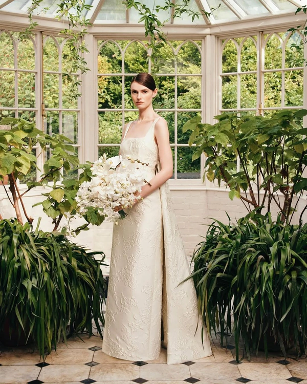 16 Best Bridal Designers in the UK