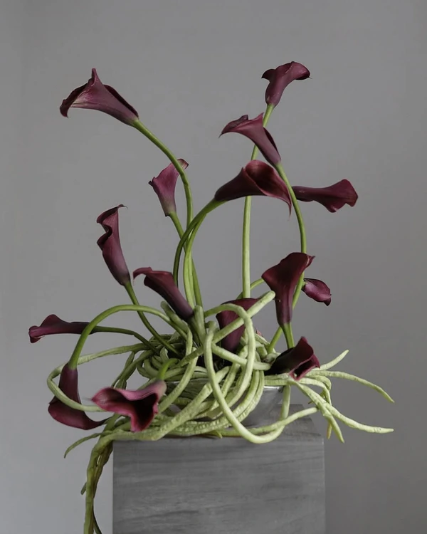 Trend: Twisted Floral Centerpieces
