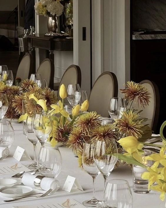 40 Flower Table Centerpiece Ideas