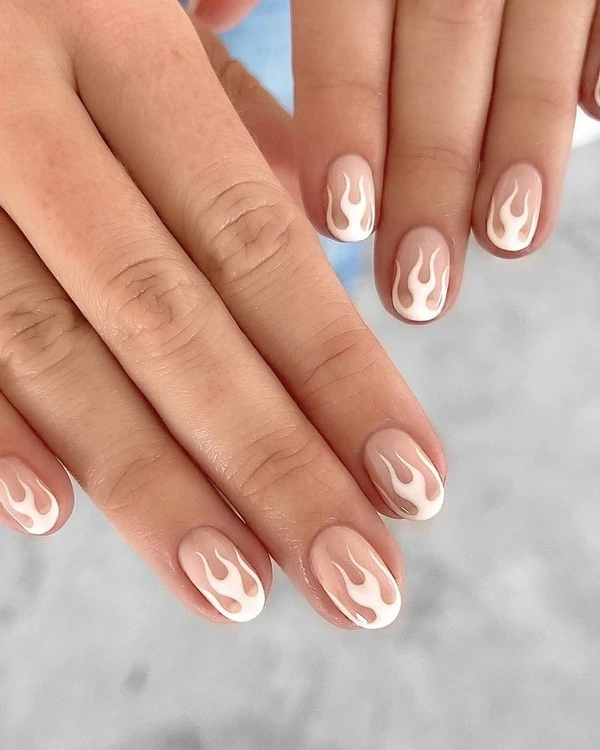 26 French Manicure Ideas You Will Want to Try This Summer