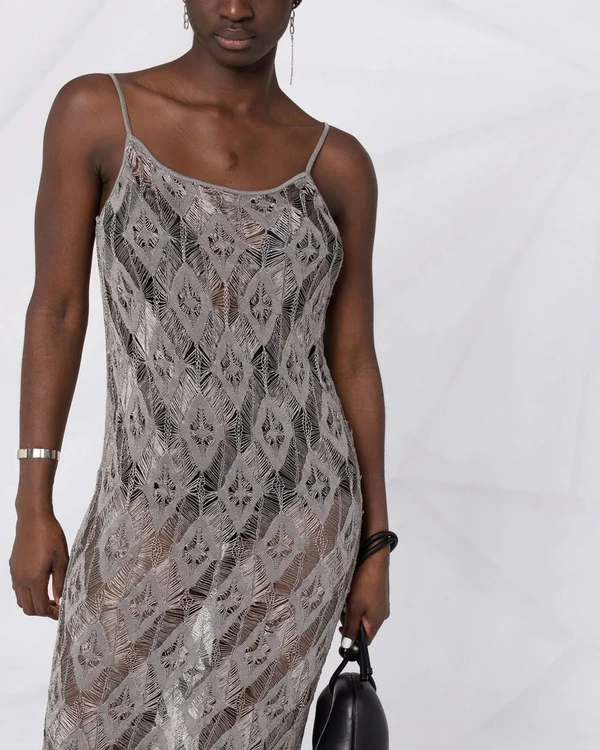 These Dresses Are Perfect for a Seaside Ceremony