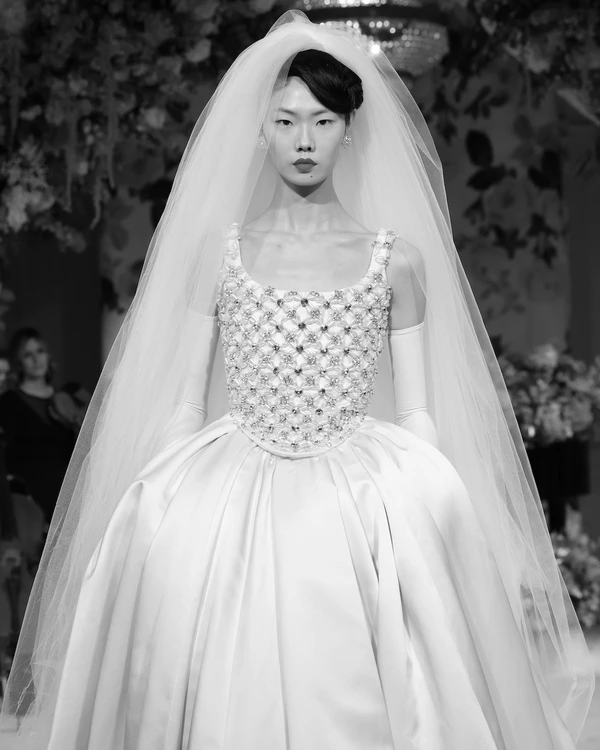 The Chicest Trends from the Spring '25 Bridal Collections