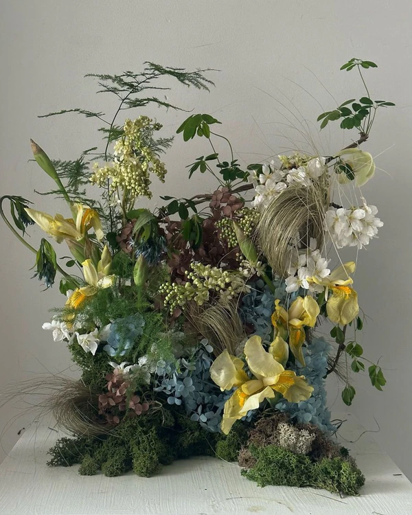 Trend: Artistic Arrangements