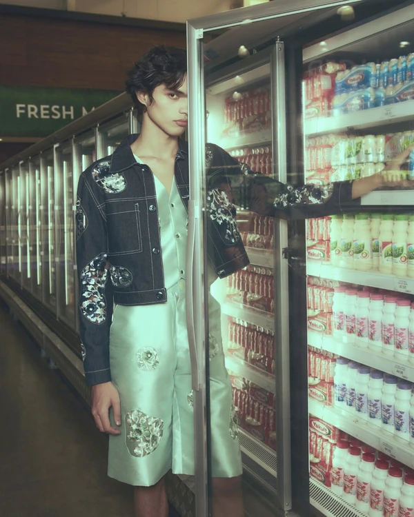 40 Fashionable Food-Infused Wedding Photography Ideas That Serve Style