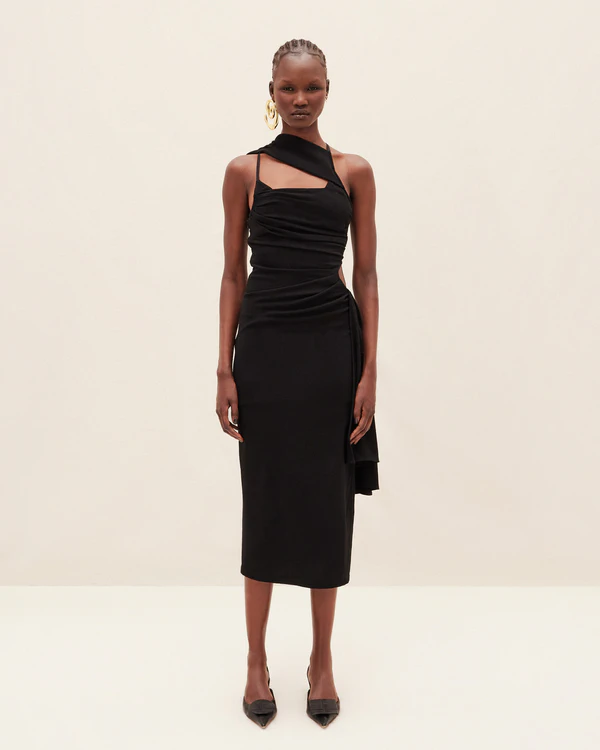 Bridesmaid Dresses in Black: 12 Stunning Options