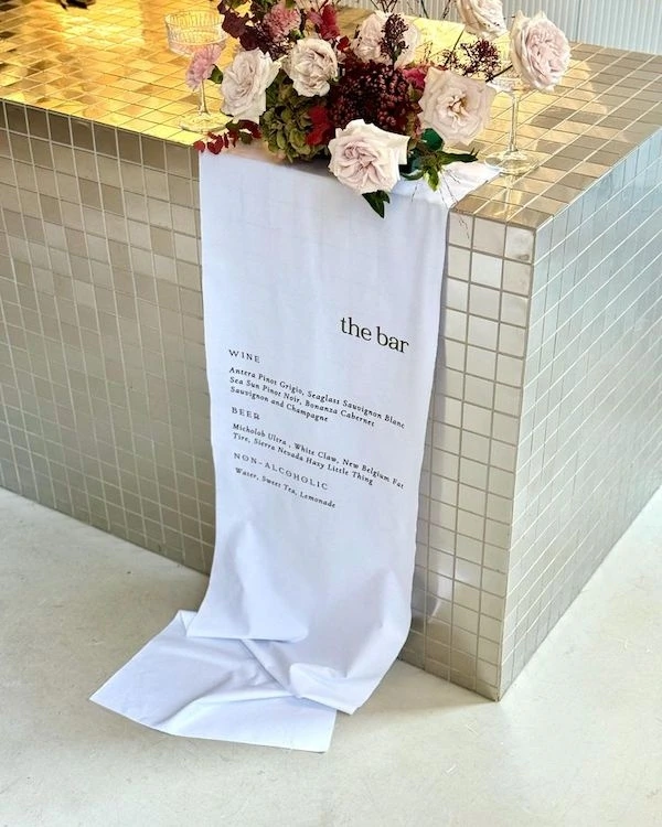 30 Unique Bar Sign Ideas to Elevate Your Wedding Design