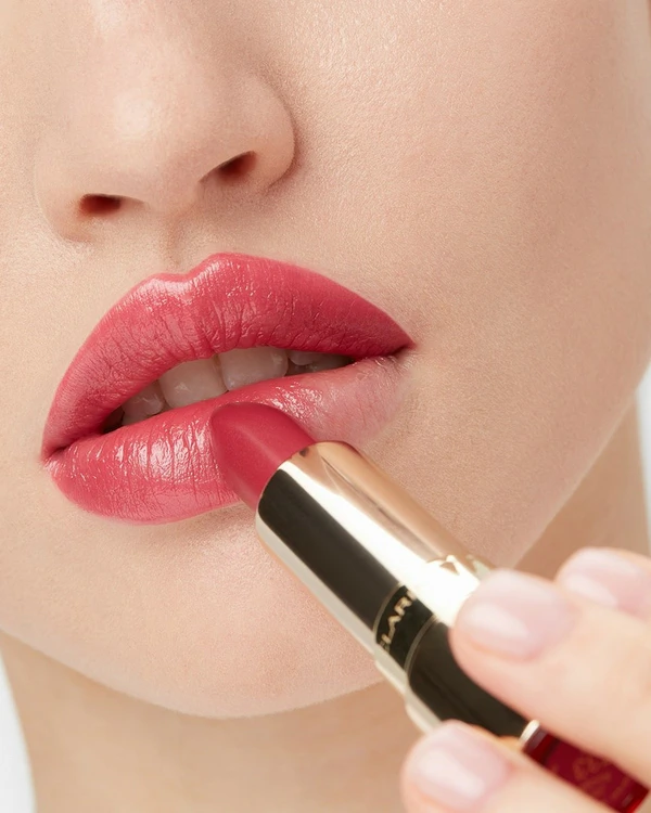5 Sheer Lipsticks for a Wedding Ceremony