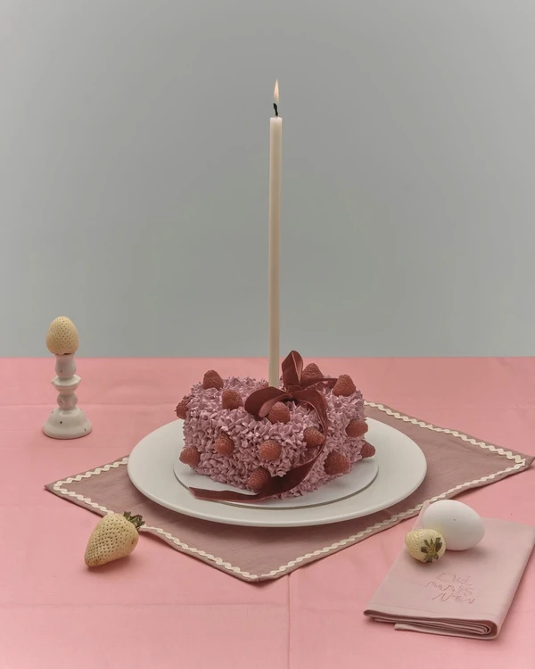 Pink Wedding Cakes & Desserts