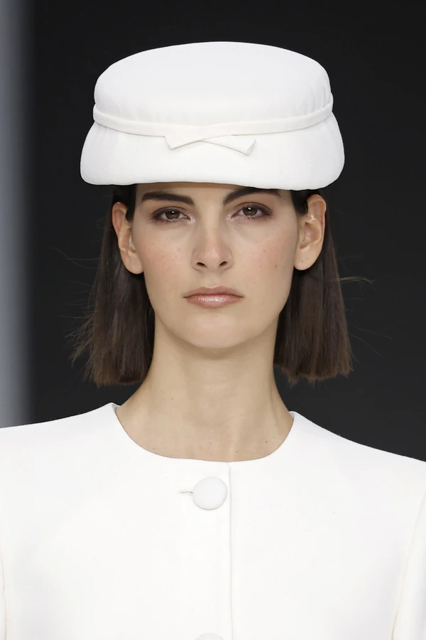 <a href="https://www.instagram.com/raquellopezstudio/">Raquel López</a> courtesy of <a href="https://www.instagram.com/barcelonabridalfashionweek_/"><span class="s1">Barcelona Bridal Fashion Week</span></a>