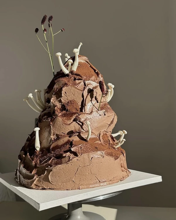 40 Irresistible Chocolate Brown Wedding Cakes & Desserts