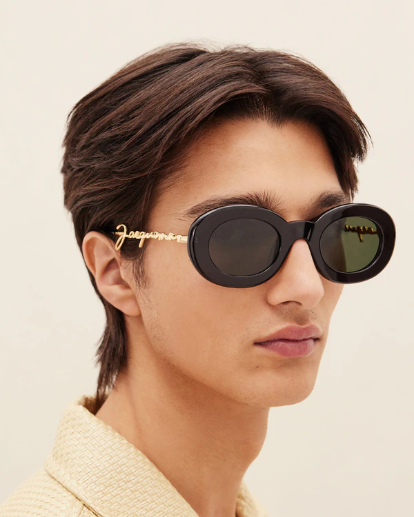 Accessories for Fashion-Forward Grooms