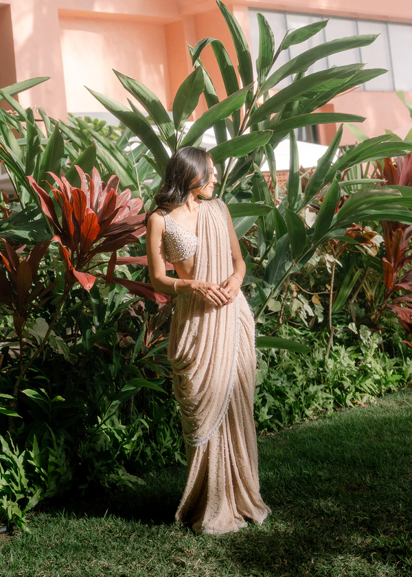 A Bold & Artfully Designed Wedding on the Lush Tropical Shores of Oahu, Hawaii