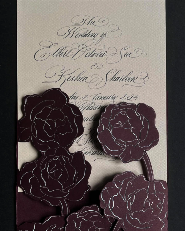 <a href="https://www.instagram.com/p/C2J0XuSvtZO/?img_index=3">Syllable Calligraphy</a>