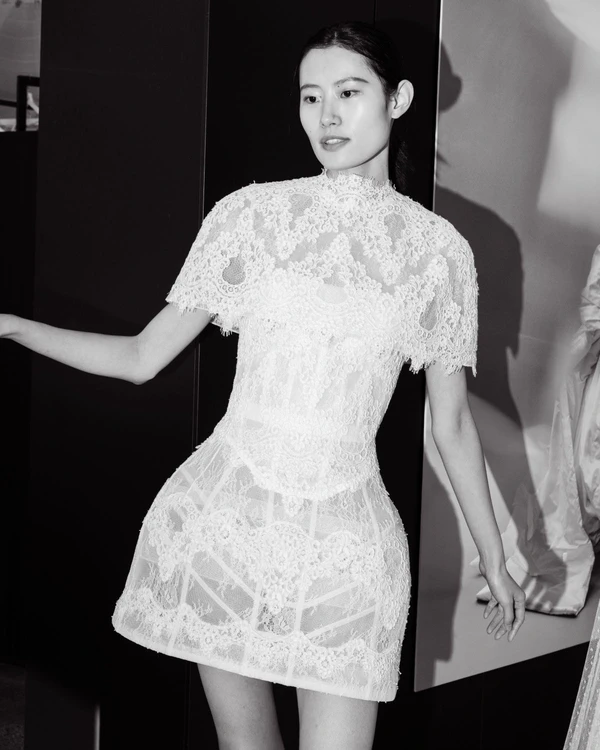 35 Lace Bridal Dresses from the Fall 2026 Collections