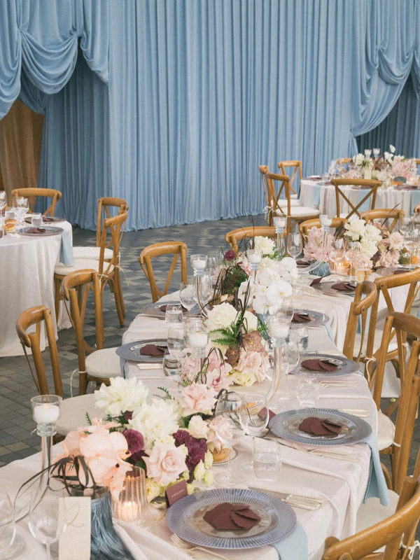 <a href="https://www.instagram.com/matthew_oliver_weddings/">Matthew Oliver Weddings</a>, Photography: <a href="https://www.instagram.com/ladichosa/">La Dichosa</a>
