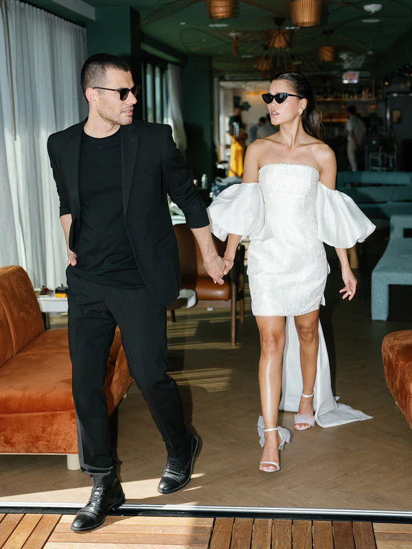The Ultimate Stylish Indoor Wedding Ceremony