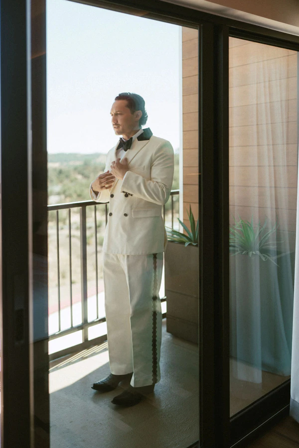 Influencer Jade Mitchell-Clyde's Chic Black-Tie Wedding in California's Gold Country