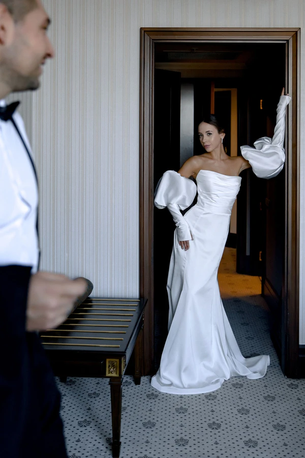Creative Showcase with Minimalistic Decor from Mon Cheri Wedding Agency