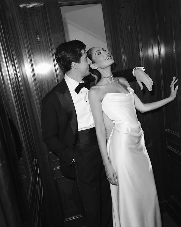 Mastering Your Wedding Photos: 5 Experts Share the Biggest Photo Fails to Avoid