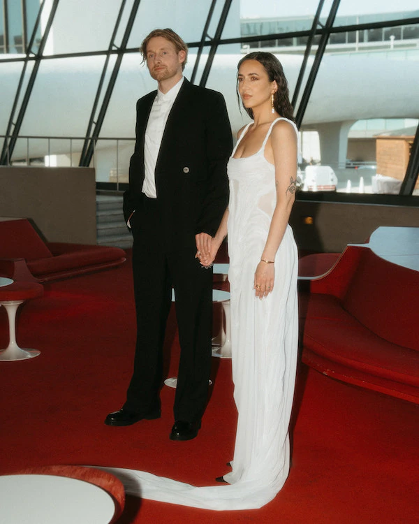 A Chic Wedding at a Retro New York City Airport
