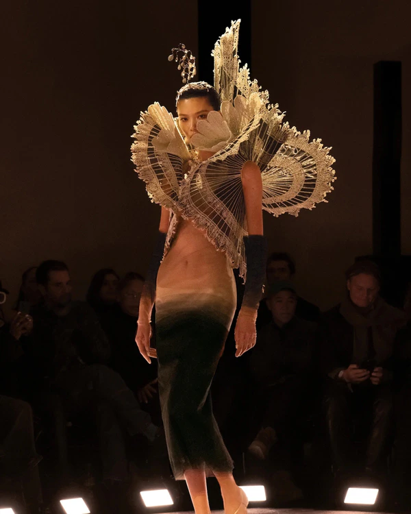 8 Defining Trends from Paris Haute Couture Spring 2026