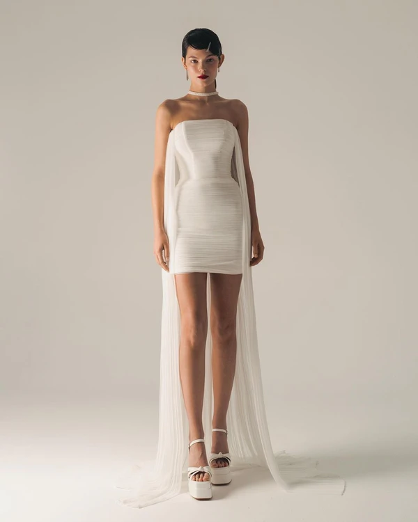 35 Chic Bridal Mini Dresses