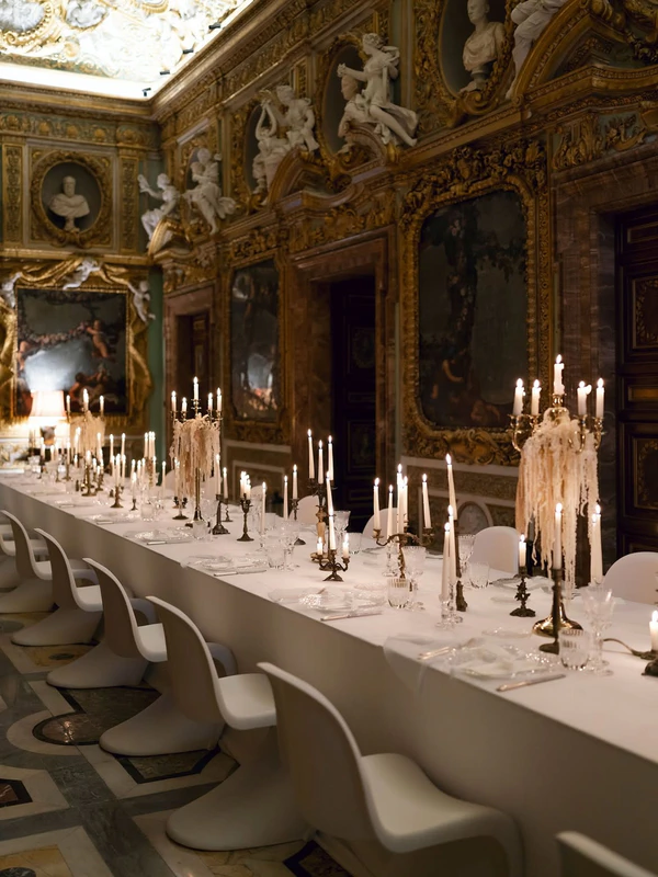 <a href="https://www.instagram.com/p/DQVBVBIjJNX/?img_index=1">Destination Weddings Italy</a>, Photography: <a href="https://www.instagram.com/elenabaranchuk_ph/">Elena Baranchuk</a>