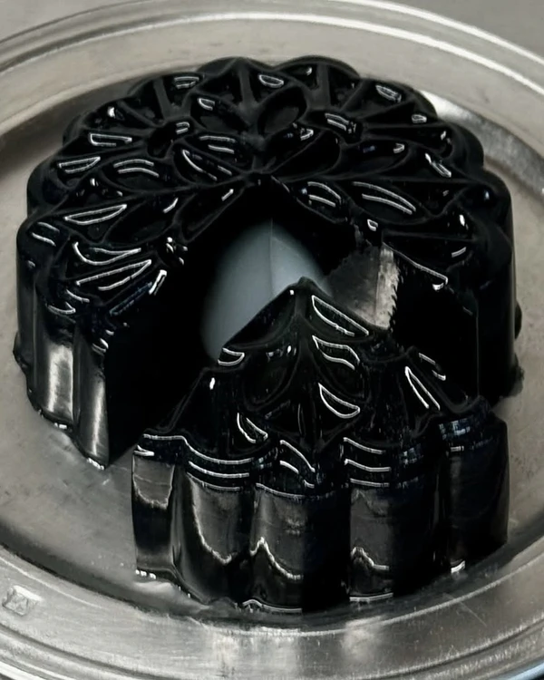The Trendiest Wedding Cake Ideas to Match Every Wedding Style