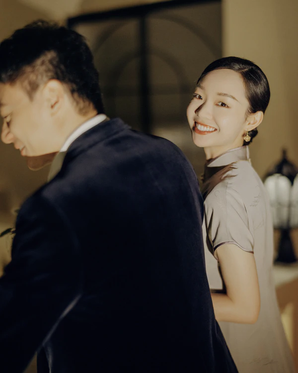 An Intimate Sustainable Wedding in China