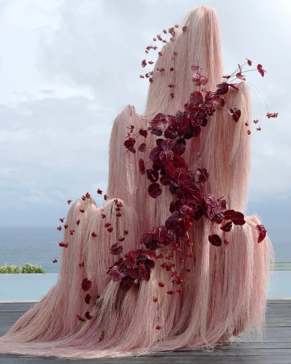 9 Fresh Color Combinations Defining Spring 2026 Weddings