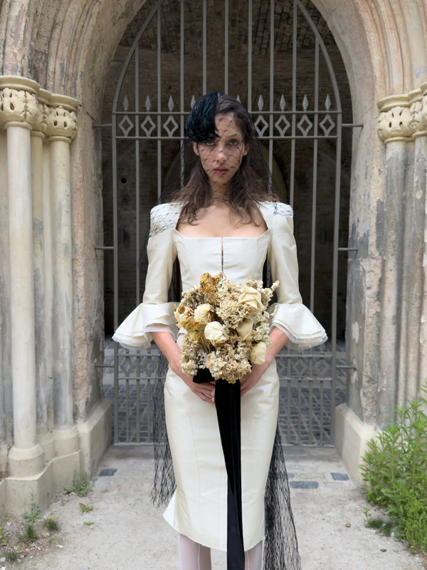 <a href="https://www.instagram.com/p/DbVgkFTCDtF/?hl=en&amp;img_index=1">Dilara Findikoglu</a>, Photography: <a href="https://www.instagram.com/pavelgolik/?hl=en">Pavel Golik</a>