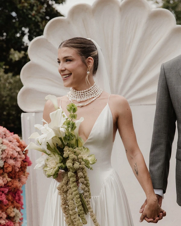 A Vibrant Mermaid-Inspired Wedding in the Basque Country
