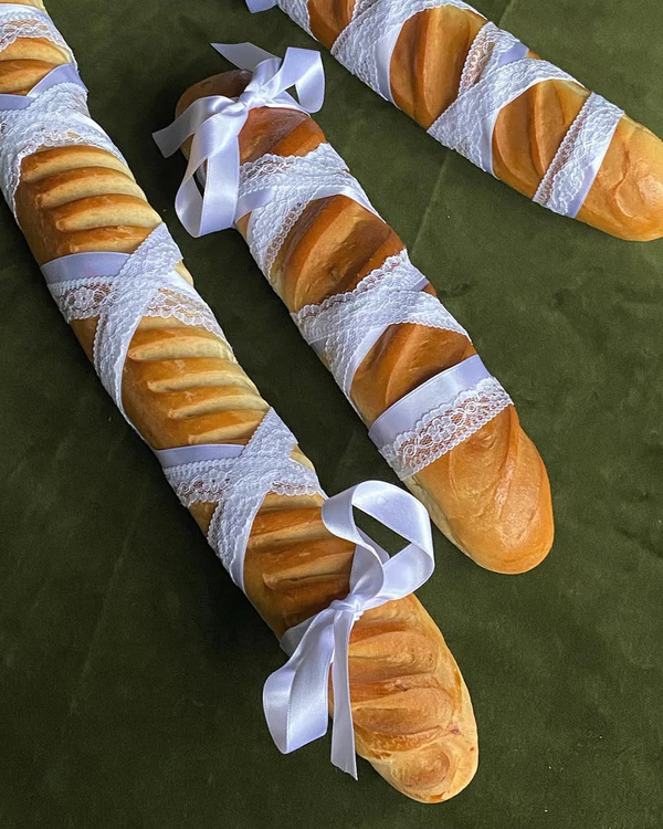 Pinterest Predicts: 9 Wedding Cake & Food Trends Set to Define 2026