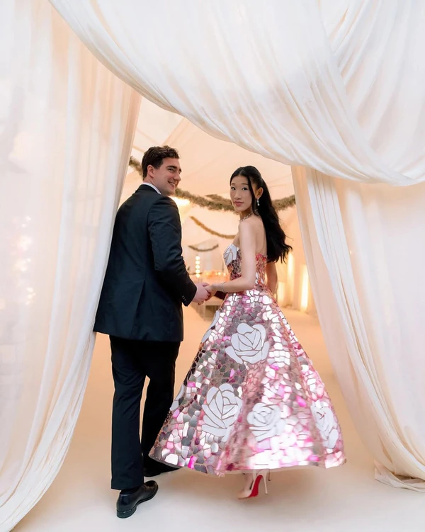 Inside the Gorgeous Details of Influencer Becca Bloom’s Fairytale Lake Como Wedding