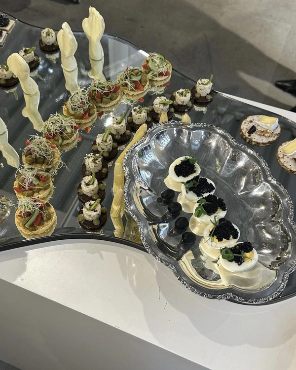 Trend: Modern Grazing Tables