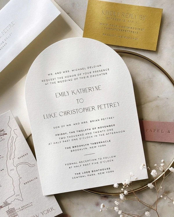 The 7 Best Places to Shop Your Unique Wedding Invitations