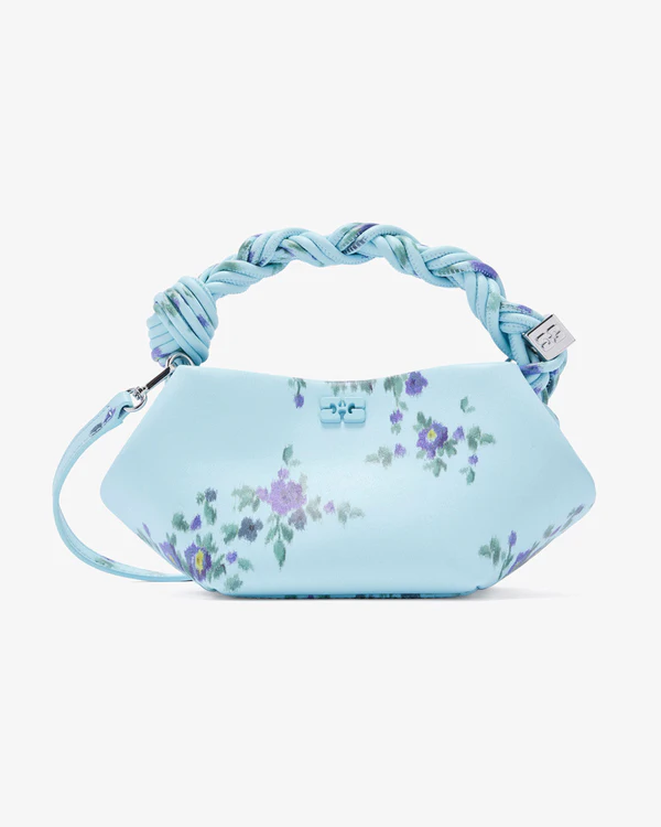 <a href="https://www.ganni.com/en-bg/mini-bou-bag-in-printed-blue-B2100142.html">Ganni</a>